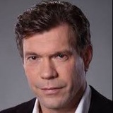 Олег Царёв раскритиковал западные СМИ за натурализм в освещении военных действий