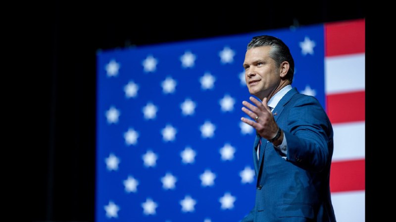 США должны контролировать космос, заявил министр войны