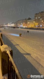 Курьеры на льду: ночная жизнь Петербурга