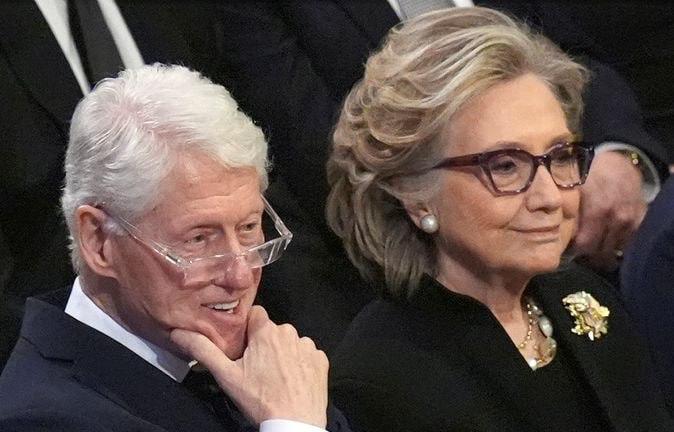 Клинтоны дадут показания по делу Эпштейна