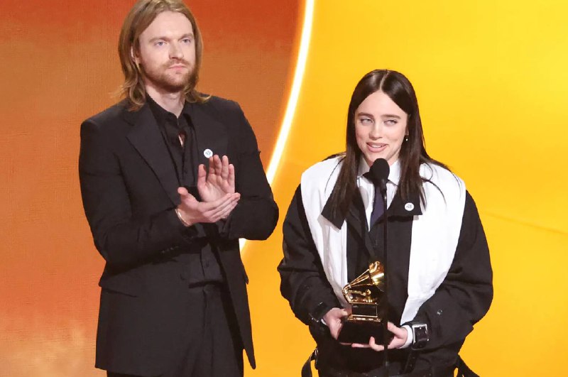 Реакция на заявление Билли Айлиш о "украденной земле"