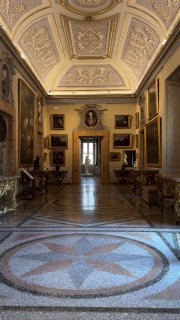 Канал «Нескучно об искусстве» рассказывает о мире живописи