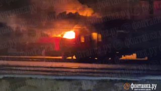Пожар в электричке в Петербурге: предварительно, поджог