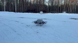 В Петербурге испытали новый грузовой беспилотник "Колибри"