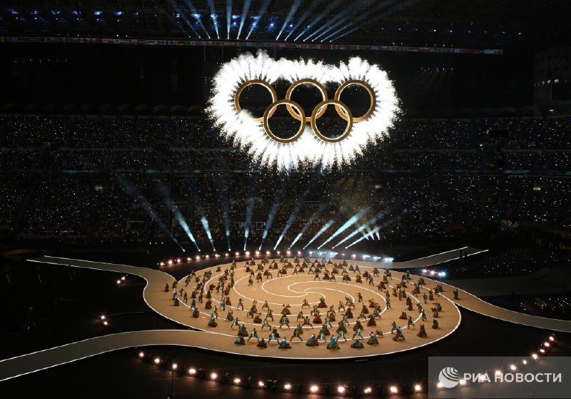 Зимние Олимпийские игры в Италии открыты