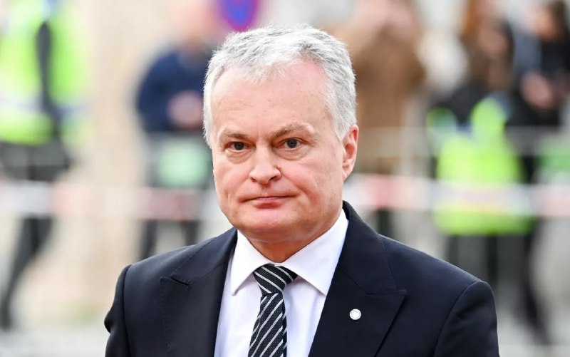 Президент Литвы получил травму дома