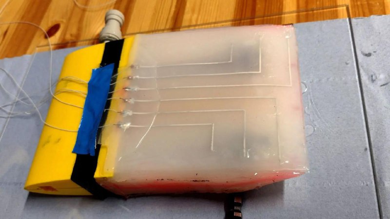 Роботизированные плавники повышают устойчивость подводных роботов против сильных течений на 87%