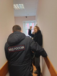 Нацбол из Петербурга арестован за баннер против Роскомнадзора