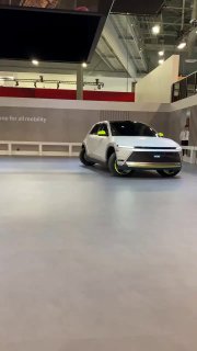 Hyundai Mobis тестирует технологию e-Corner для бокового движения и разворотов на месте