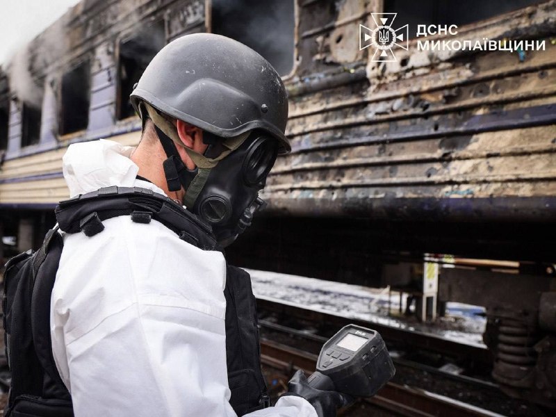 Удар по поезду в Николаеве и удары по ж/д инфраструктуре
