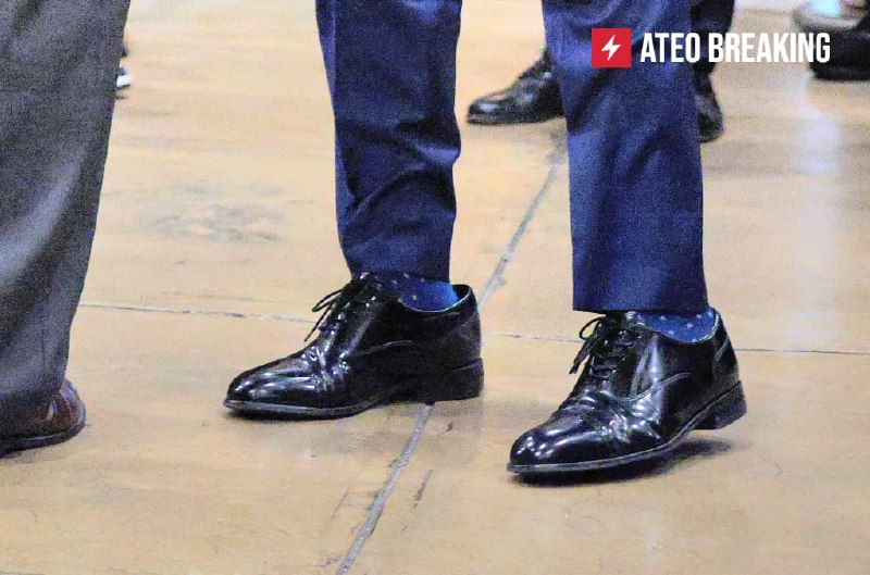 Трамп дарит чиновникам кожаные туфли бренда Florsheim