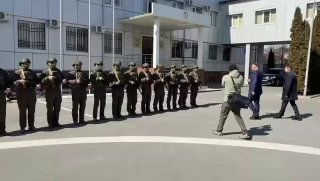 Россия передала Южной Осетии экипировку для бойцов КГБ