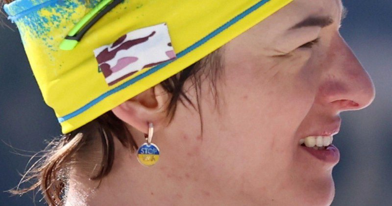 Украинских паралимпийцев заставили снять флаг и украшения на Играх