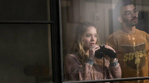 Обзор фильма «Вуайеристы»: эротический триллер для вечернего просмотра