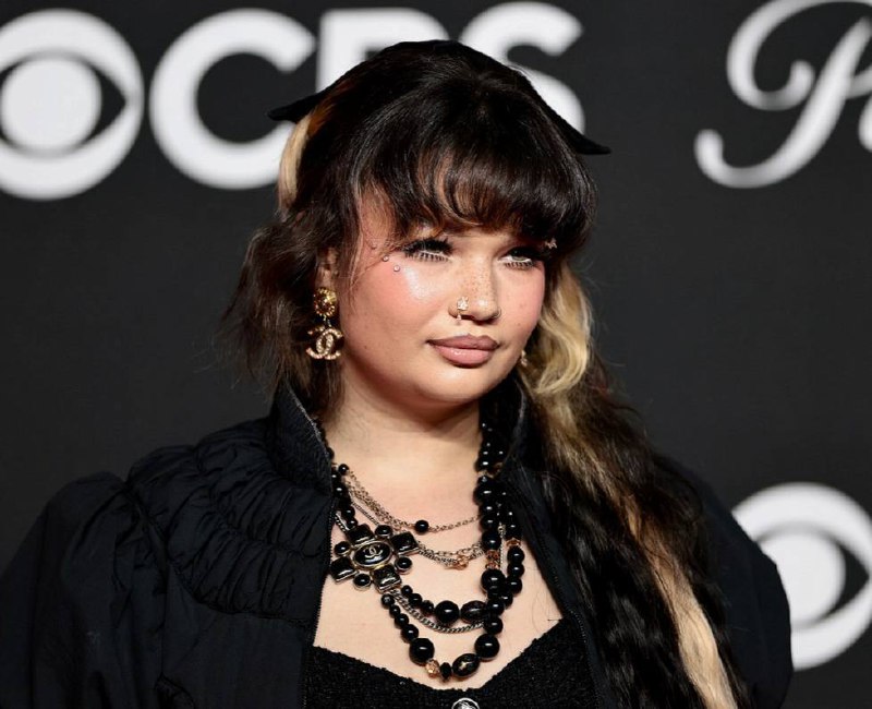 Лола Янг впервые подробно рассказала про свою борьбу с зависимостью