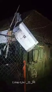 Кадры подбитого Humvee ВСУ после удара БПЛА на Константиновском направлении