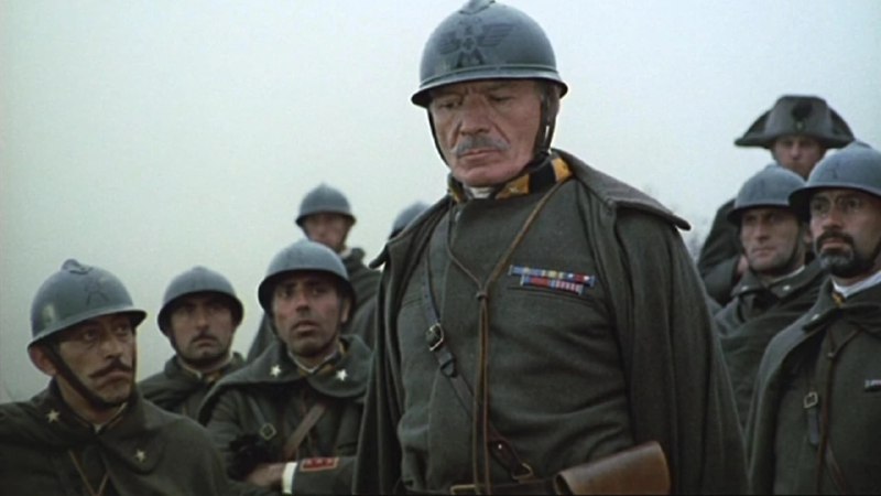 Избранные фильмы: от Феллини до классики Голливуда