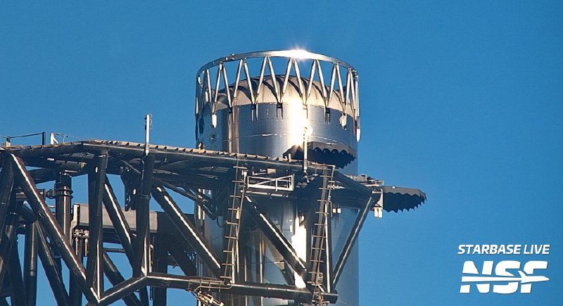 SpaceX: бустер B19 готовят к снятию с площадки OLM-B