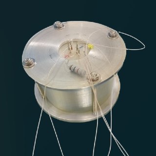 Российские учёные придумали заправлять спутники жидкостью для тушения серверов