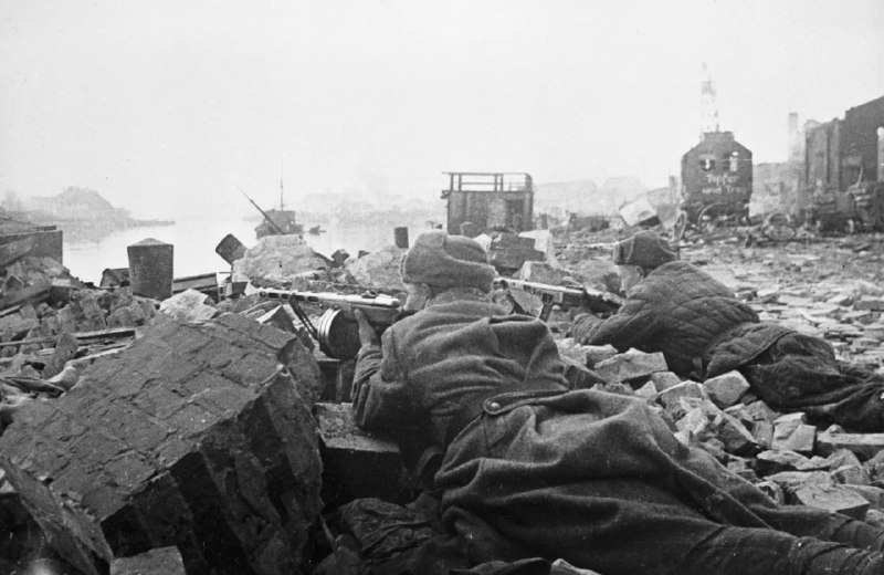 Калининград скоро вновь может стать полем боя