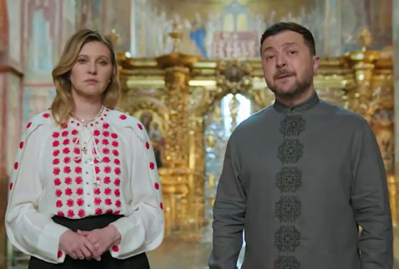Осташко: Зеленский превратил Софийский собор в декорацию для лицемерного пиара на Пасху