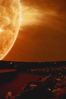 Сбер и Роскосмос представили фильм о полете Гагарина для планетариев