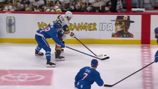 Тренер «Колорадо» пропустит матчи из-за травмы шайбой