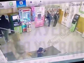 В Одессе задержали мужчину при попытке скрыться от мобилизации в супермаркете