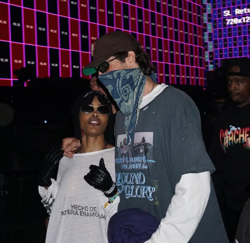 Джейкоб Элорди и Тейяна Тейлор на вечеринке Коачеллы