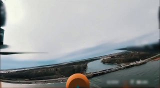 Прилеты в районе дамбы в Печенегах Харьковской области