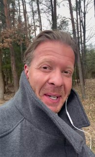 Депутату Риги Росликову запретили дистанционное участие в заседаниях парламента