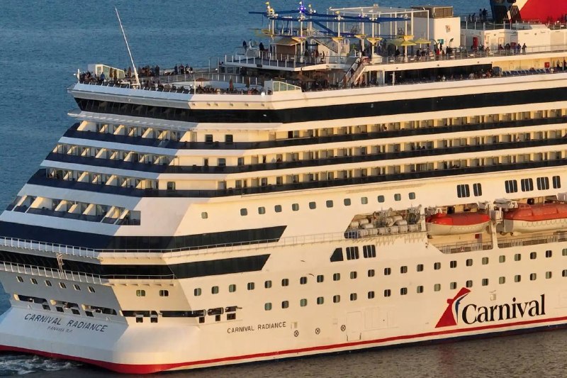 Пассажирка круизного лайнера отсудила 22 млн рублей за чрезмерное употребление алкоголя