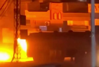 Семь человек пострадали в сирийском городе Хасеке из-за возгорания грузовика на АЗС