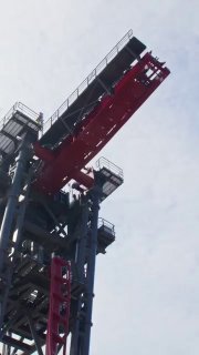 В США открыли самые страшные горки - «Проклятье Сирены»