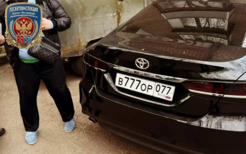 В Питере мужчина ездил с фейковыми номерами ради красоты
