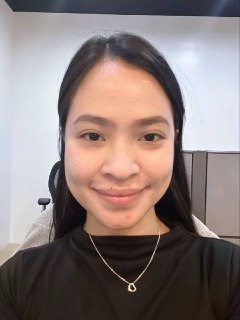 Промпт для нейросетей превращает селфи в идеальное фото для документов