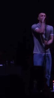 Православие возрождается в России: молодежь приходит в церковь, храмы переполнены