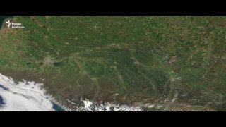 Дым от пожара на НПЗ в Туапсе достиг 300 км