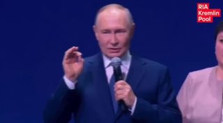 Владимир Путин прокомментировал отсутствие немецких вещей в период боев под Москвой