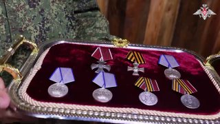 Глава Генштаба Валерий Герасимов вручил награды военным