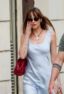 Новый образ Дакоты Джонсон в Италии