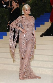 Кайли Дженнер вошла в список лучших нарядов в истории Met Gala