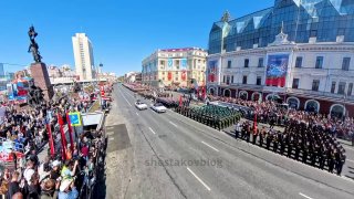 Во Владивостоке отметили День Победы парадом и шествием «Бессмертного полка»