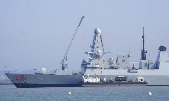 Британский эсминец D35 Dragon передислоцируют на Ближний Восток