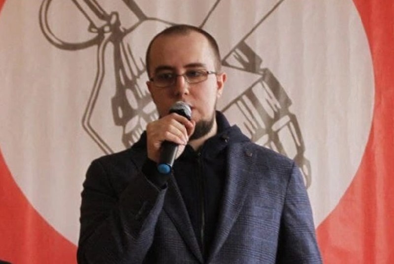 Лидера партии «Другая Россия» Михаила Акселя привлекают к ответственности за дискредитацию ВС РФ