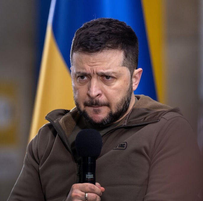 Партия Reform UK в Британии отказалась возвращать украинские флаги на здания госорганов