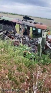 Разрушение американского бронеавтомобиля Humvee украинских боевиков на Донбассе с помощью БПЛА «Молния»