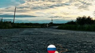 "Козак" террористов ВСУ и наш FPV дрон не разминулись на дороге