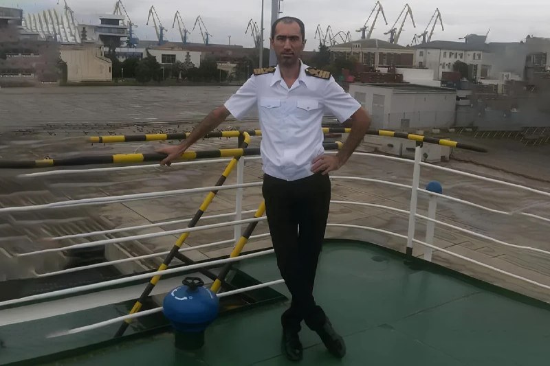 В Азербайджане похоронили капитана грузового судна, погибшего в результате атаки украинского дрона