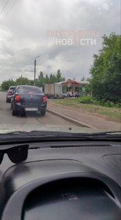 В Нижнекамске из-за атаки БПЛА возник дефицит бензина и очереди на заправках